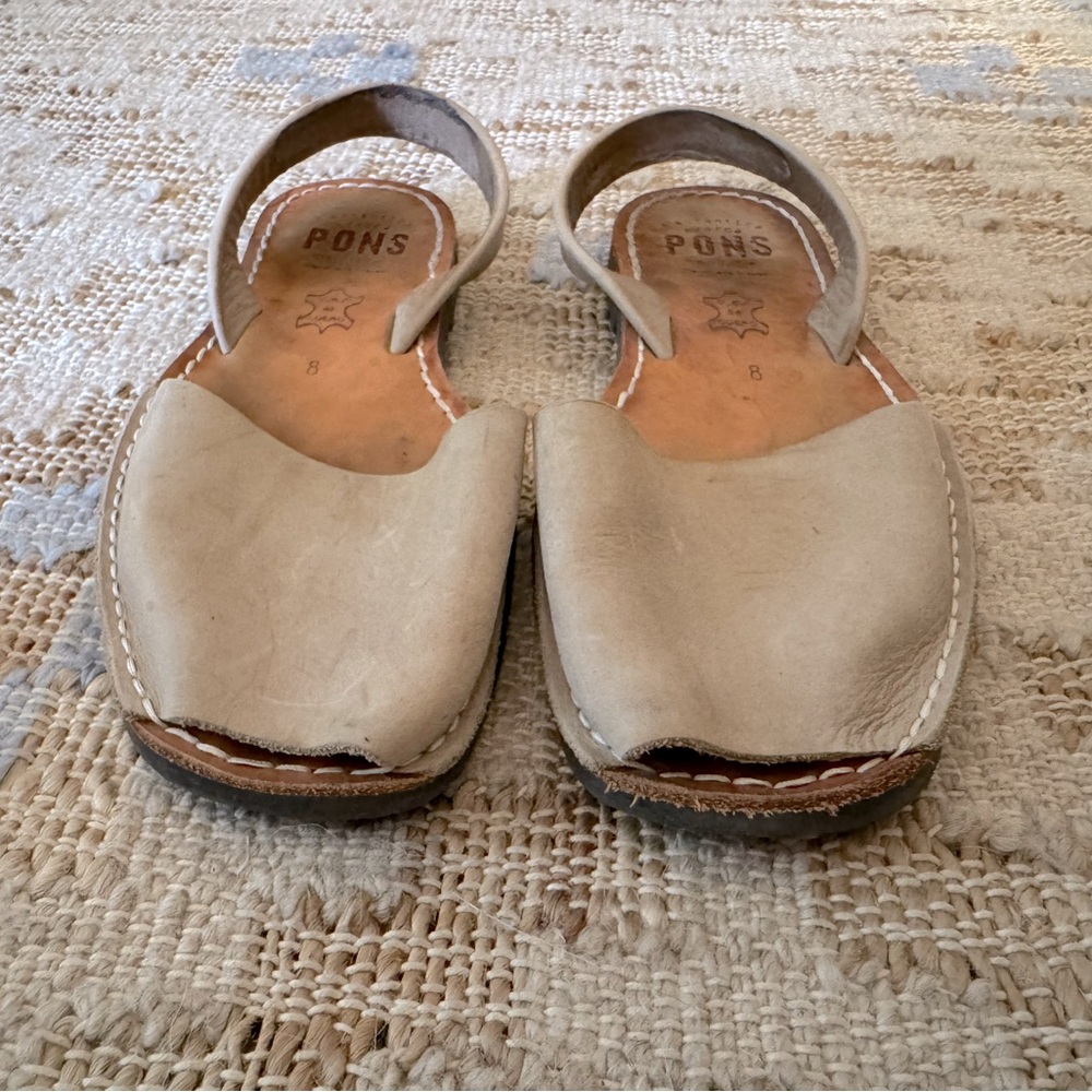Pond Avarcas Sandals in Sand, 100% Leather Made in Spain Size 8